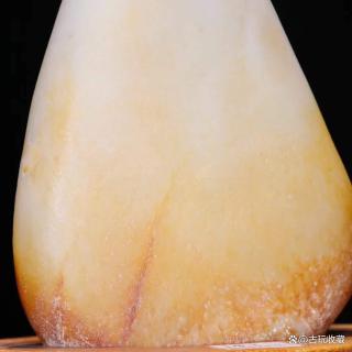 和田玉 原石摆件「旧藏」高18cm宽11.5cm厚4.9cm重1680g