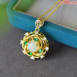 镶嵌和田玉白玉时来运转时尚吊坠