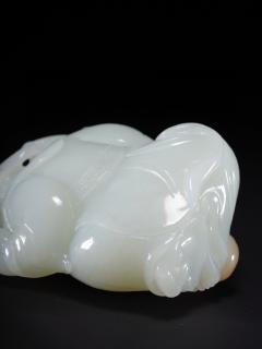 和田玉弥勒佛摆件,尺寸:7.6×4.7×9.3厘米,重量426.2克